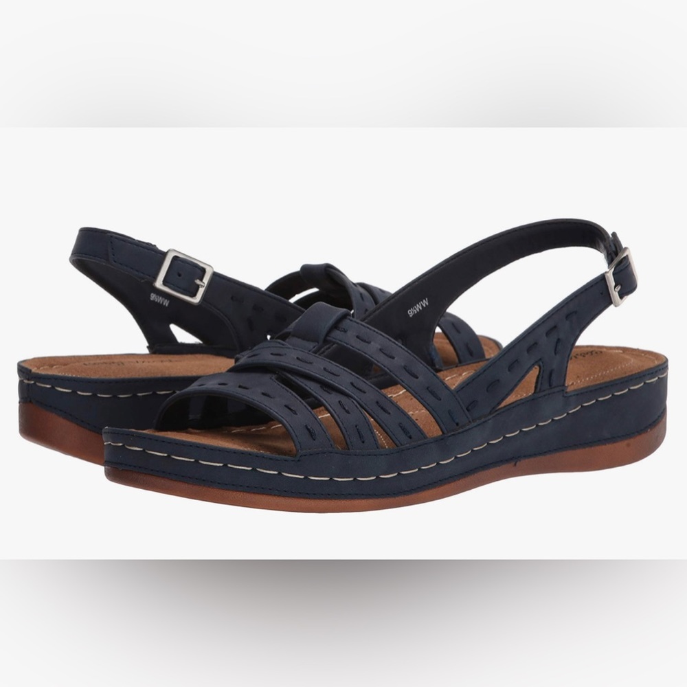 Easy Street Women's Sling Back Kehlani Sandal